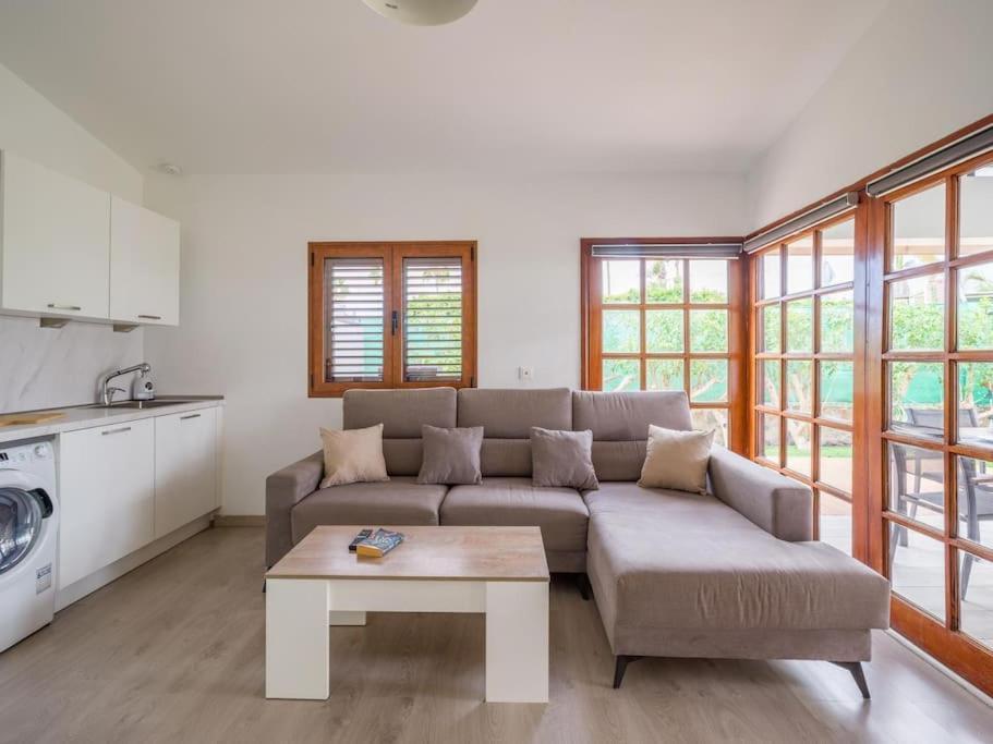 Maspalomas Palms Premium Bungalow, Private, Relaxing, Swimming Pool Apartamento